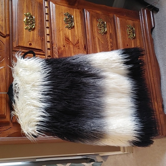 Nwt Fabulous Faux Fur Ombre Vest One Size - Picture 2 of 8